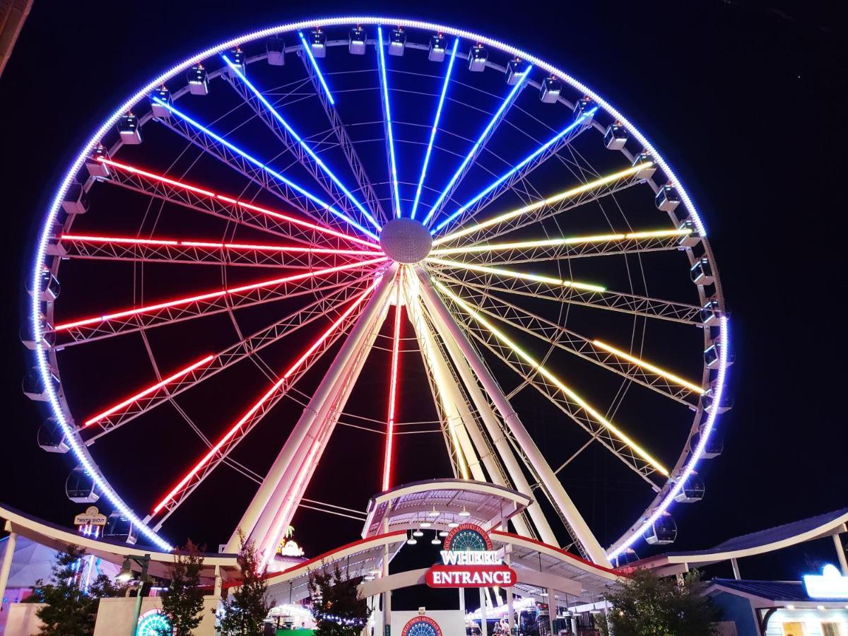 The Mason Jar, Hot Tub, Wifi, 1089 Free Tickets Each Paid Day, Dollywood And More! بيدجن فورج المظهر الخارجي الصورة